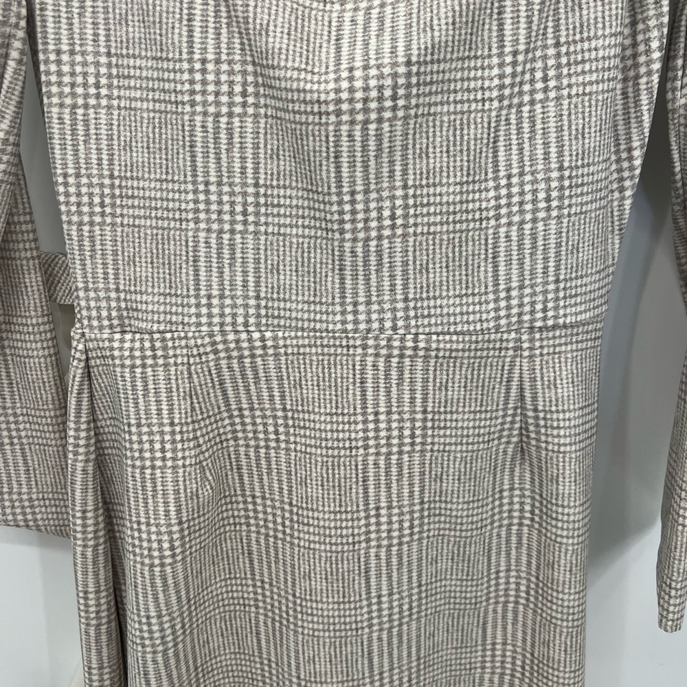 Chiara Boni Checkered Midi Dress in Beige and Gray - Picture 6 of 11